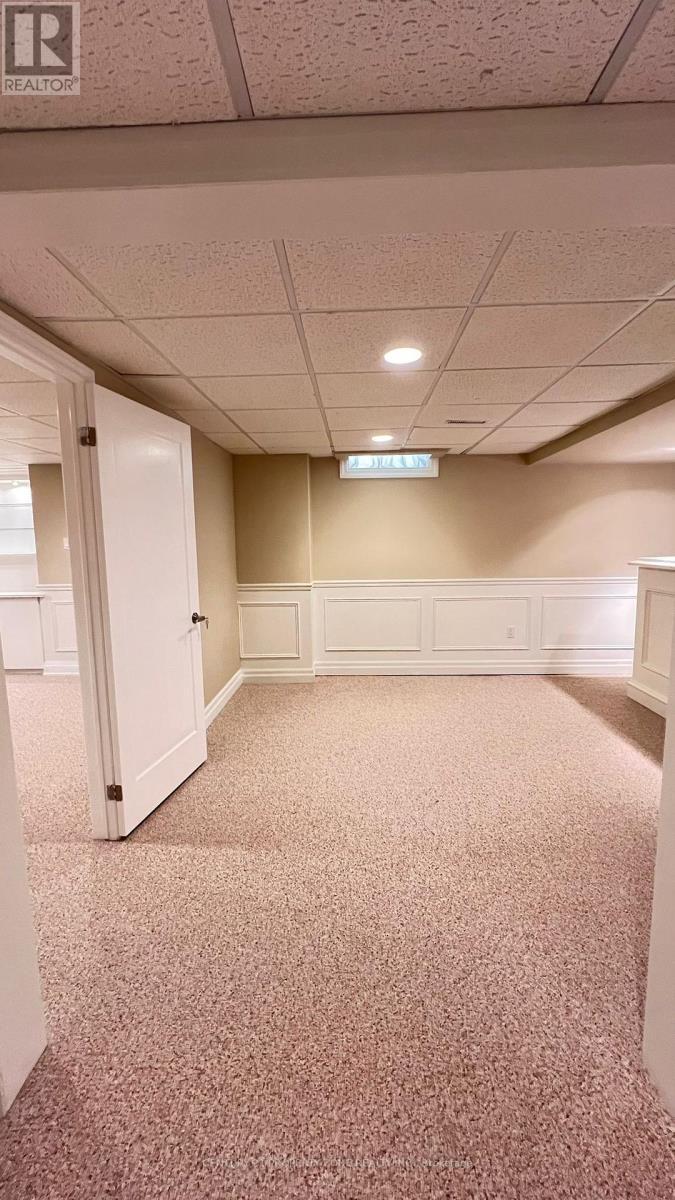 1534 Hollywell Avenue, Mississauga, ON - Indoor Photo Showing Basement