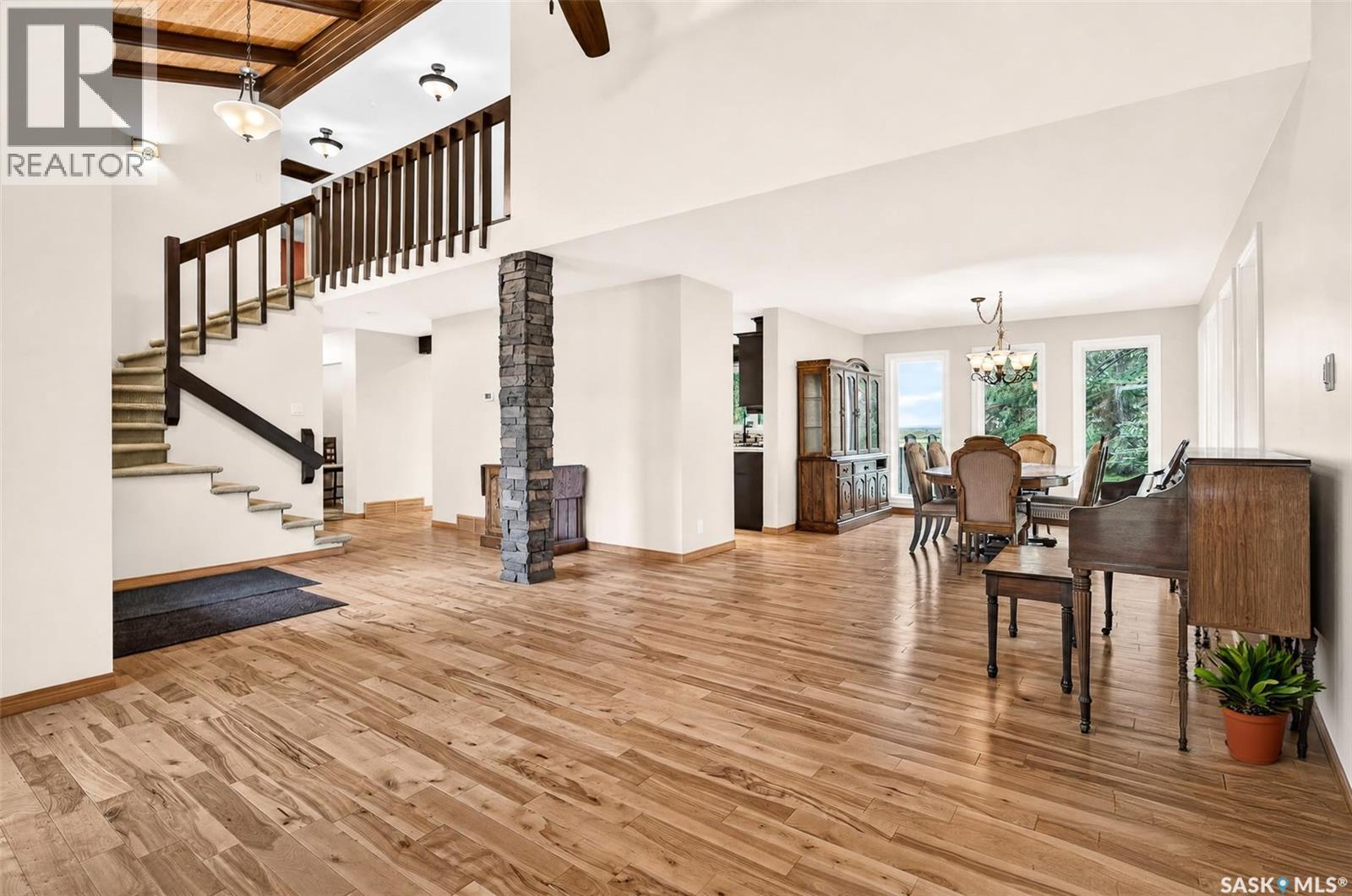 Campbell Acreage, Caron Rm No. 162, SK - Indoor