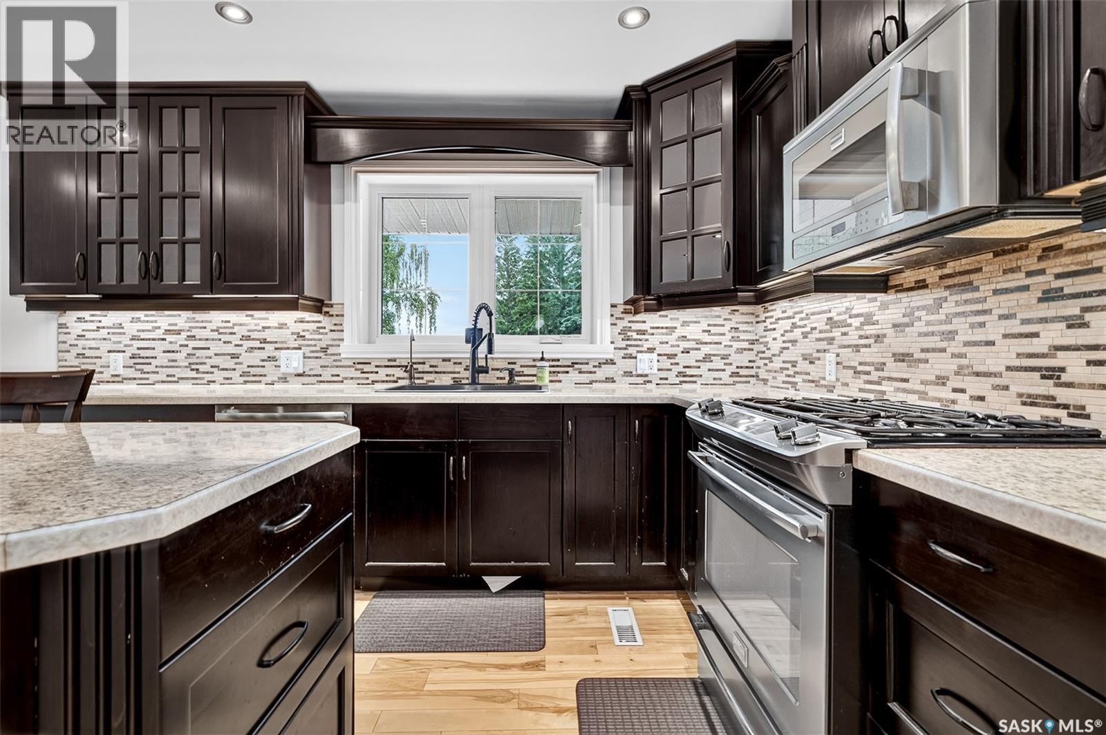 Campbell Acreage, Caron Rm No. 162, SK - Indoor Photo Showing Kitchen With Upgraded Kitchen