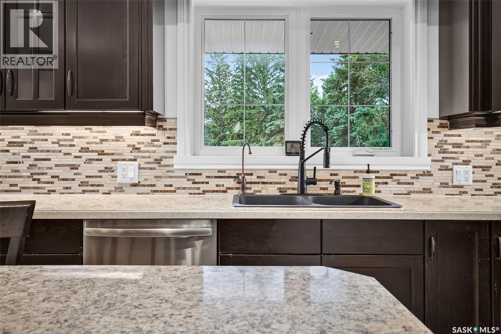 Campbell Acreage, Caron Rm No. 162, SK - Indoor Photo Showing Kitchen With Double Sink With Upgraded Kitchen