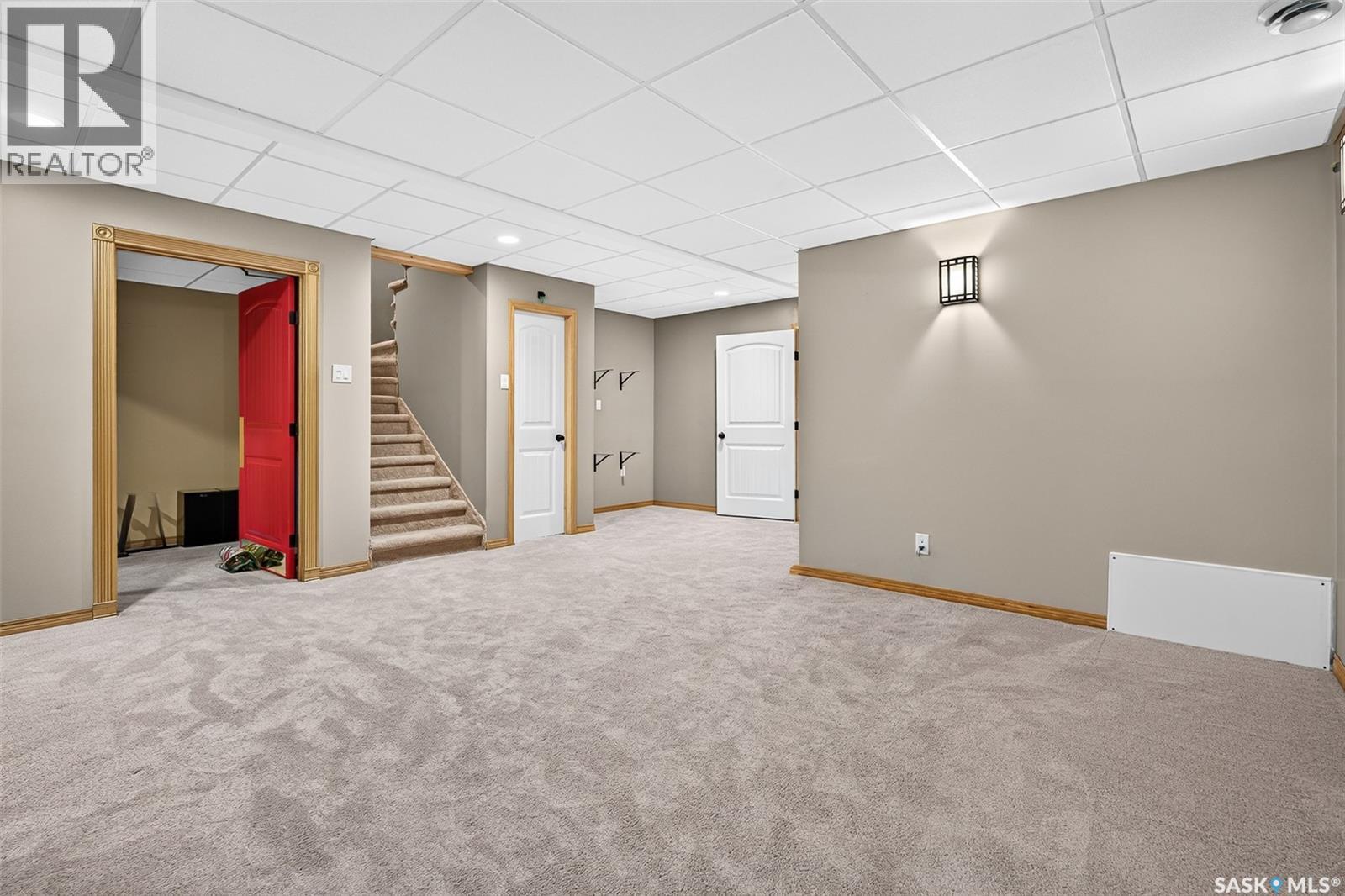Campbell Acreage, Caron Rm No. 162, SK - Indoor