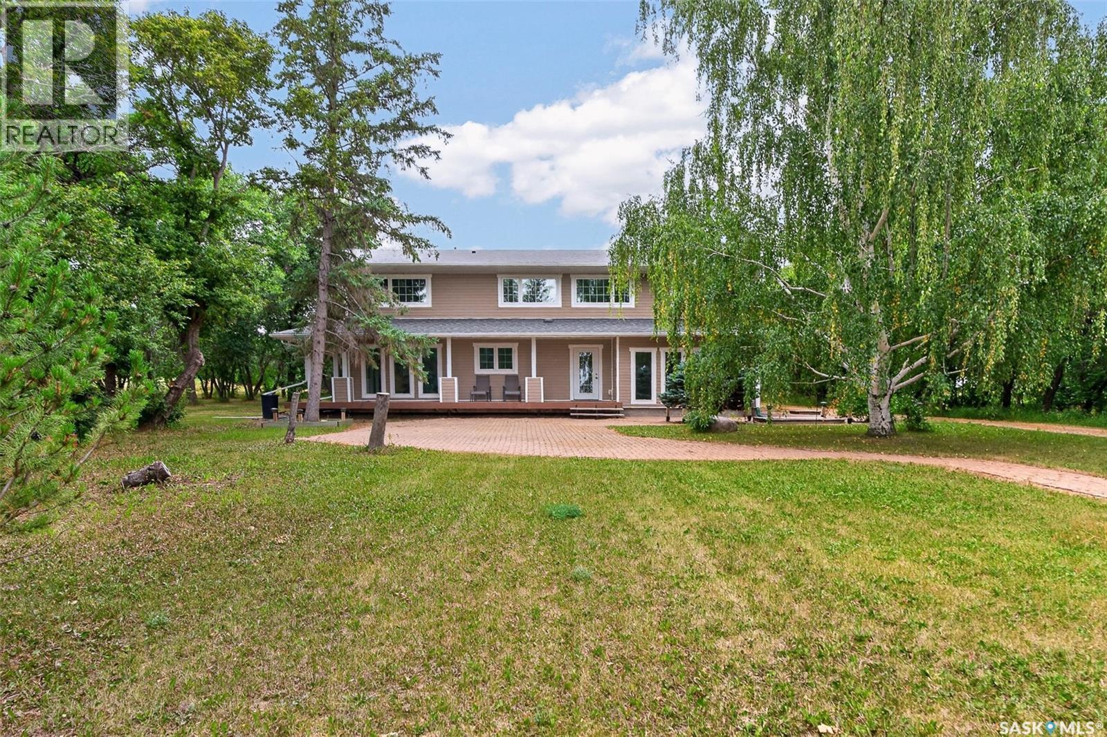 Campbell Acreage, Caron Rm No. 162, SK - Outdoor With Deck Patio Veranda