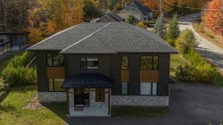 Façade - 