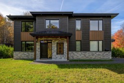 Façade - 