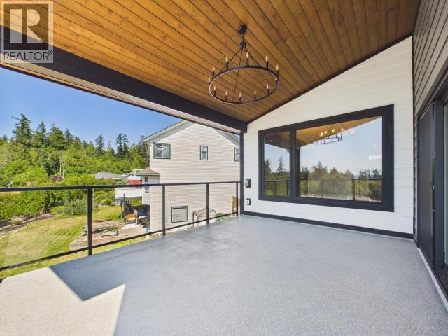 4839 Lesley Cres, Powell River, BC - Outdoor With Exterior