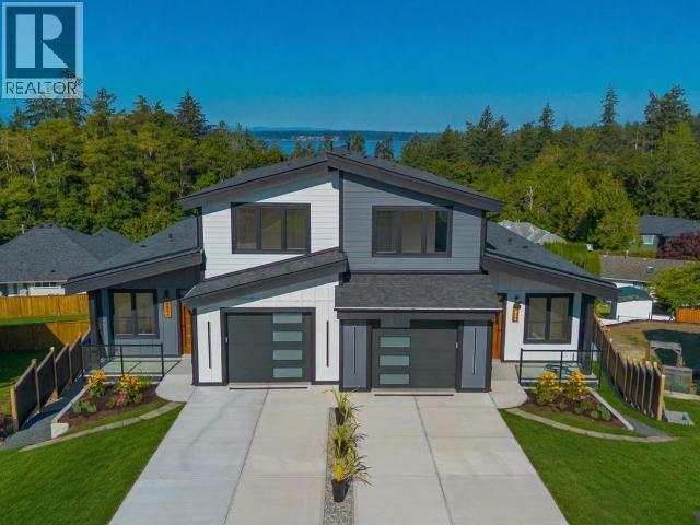 4839 Lesley Cres, Powell River, BC - Outdoor With Facade