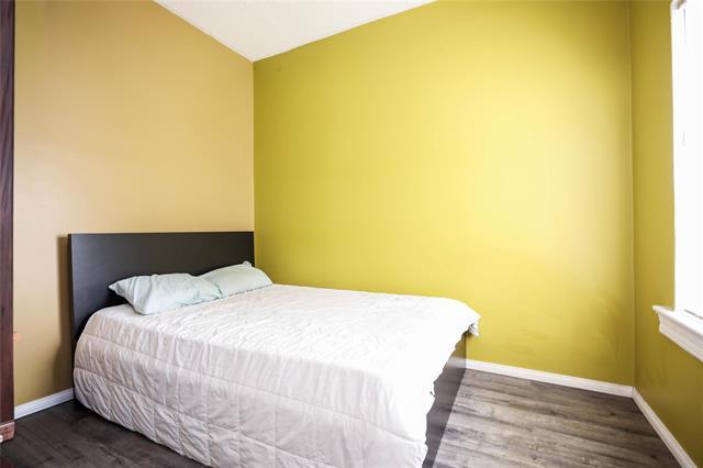 895 Alfred Ave, Winnipeg, MB - Indoor Photo Showing Bedroom