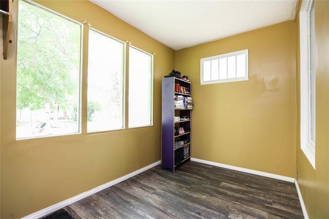 895 Alfred Ave, Winnipeg, MB - Indoor Photo Showing Other Room