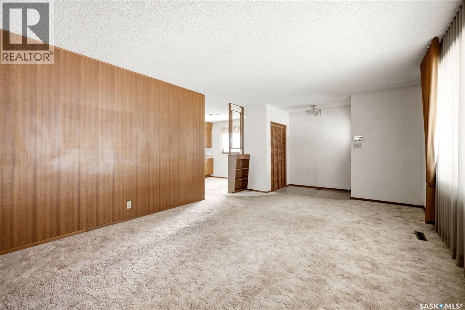 4023 Mcphail Avenue, Regina, SK - Indoor Photo Showing Other Room