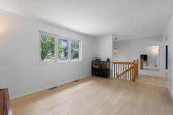 Salon - 