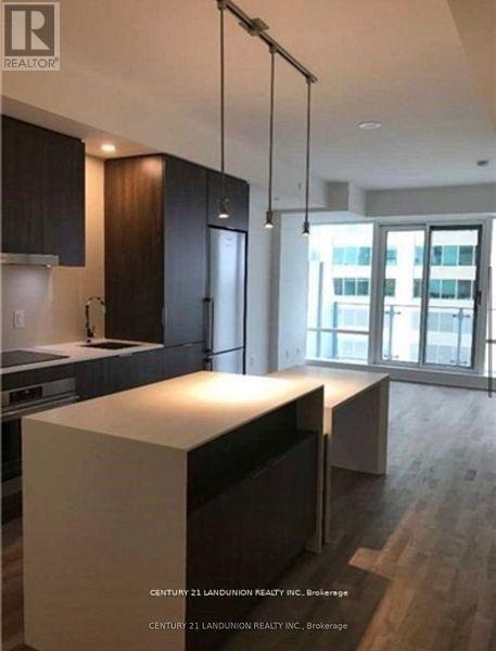 2612 - 1 Bloor Street E, Toronto, ON - Indoor Photo Showing Kitchen