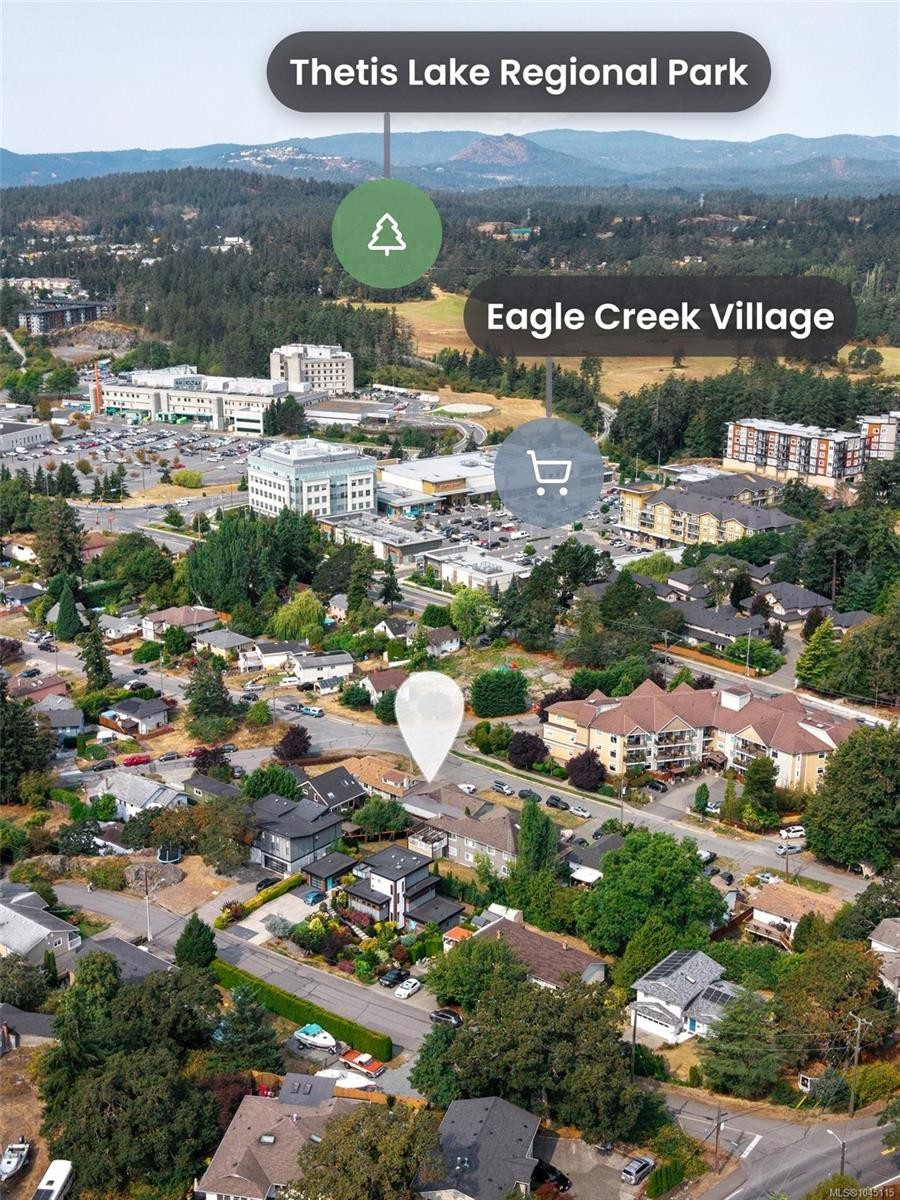 9 Camden Ave, View Royal, BC