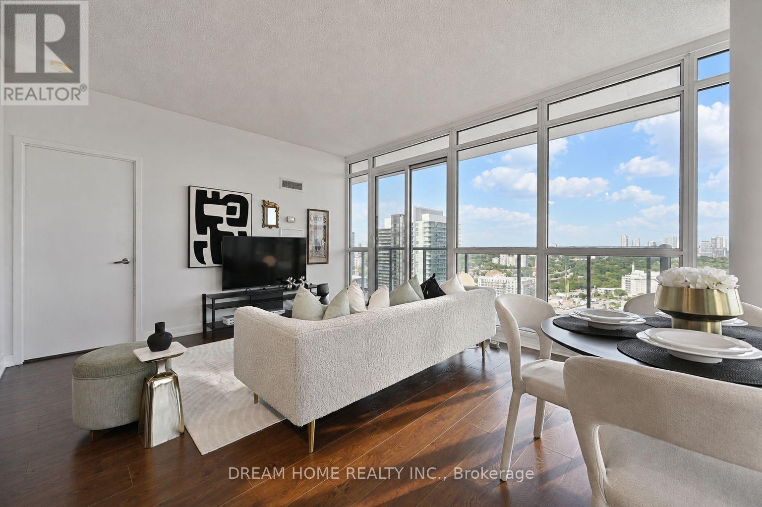 2608 - 121 Mcmahon Drive, Toronto, ON - Indoor