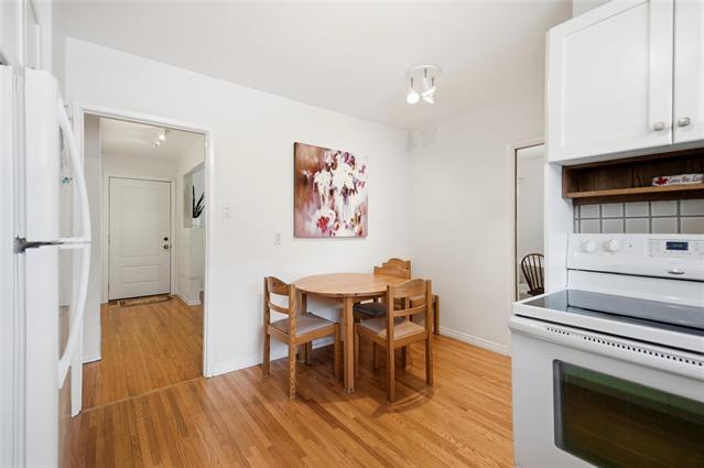 424 Dunrobin Ave, Winnipeg, MB - Indoor