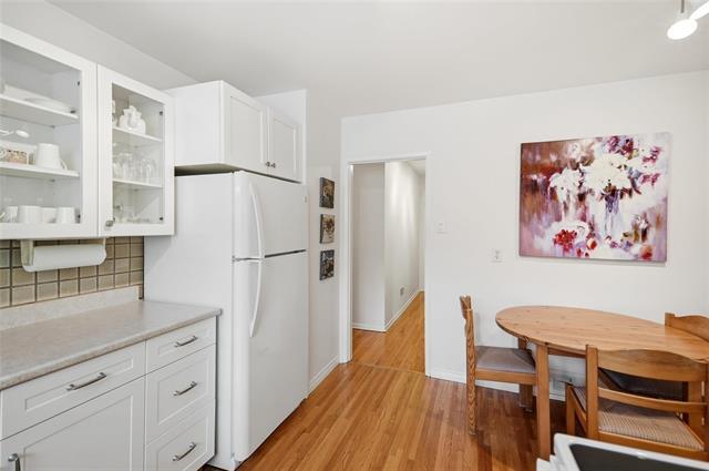 424 Dunrobin Ave, Winnipeg, MB - Indoor Photo Showing Other Room