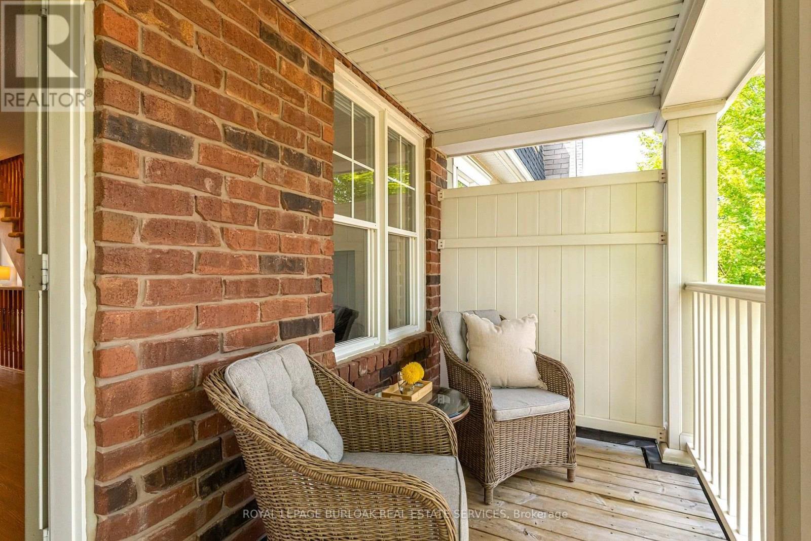 672 Mceastern Path, Milton, ON - Outdoor With Deck Patio Veranda With Exterior
