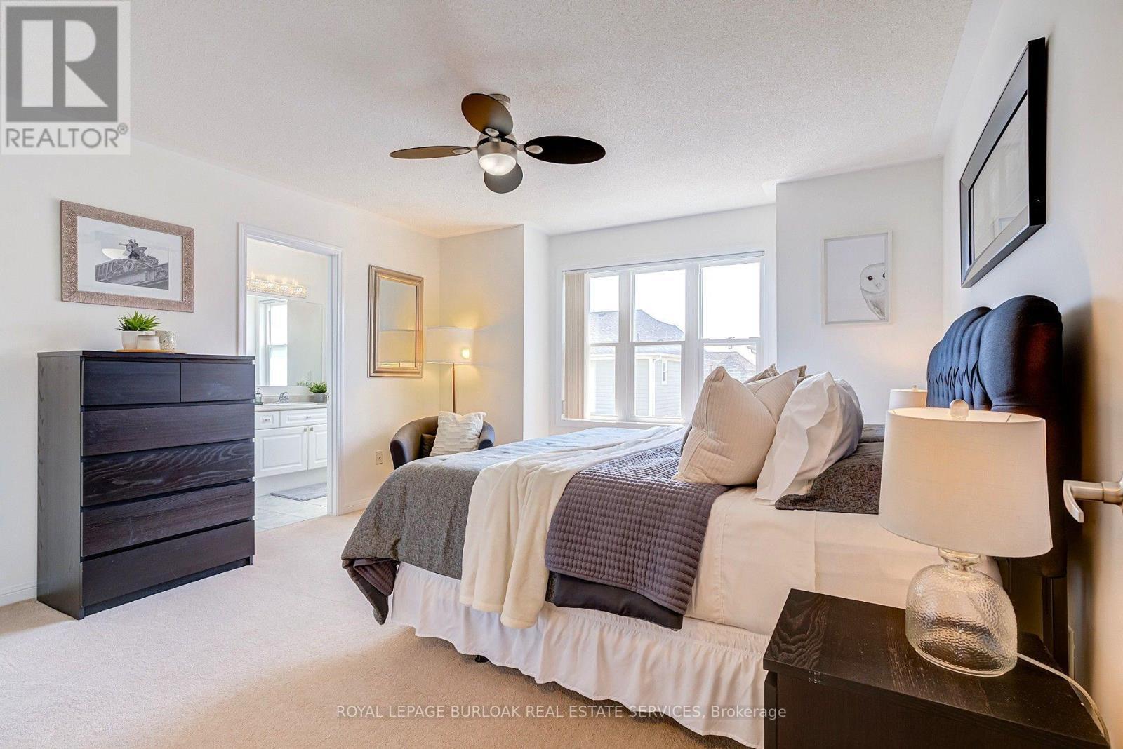672 Mceastern Path, Milton, ON - Indoor Photo Showing Bedroom