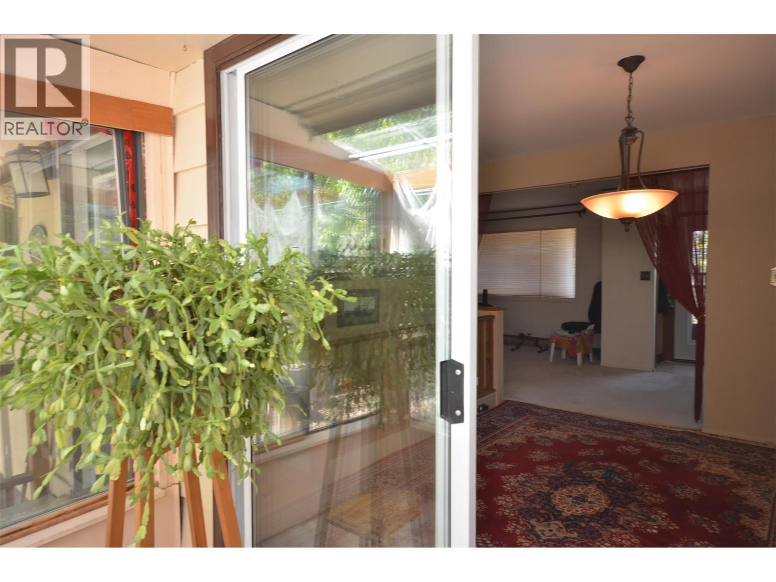 7609 Cunliffe Road, Coldstream, BC - With Exterior