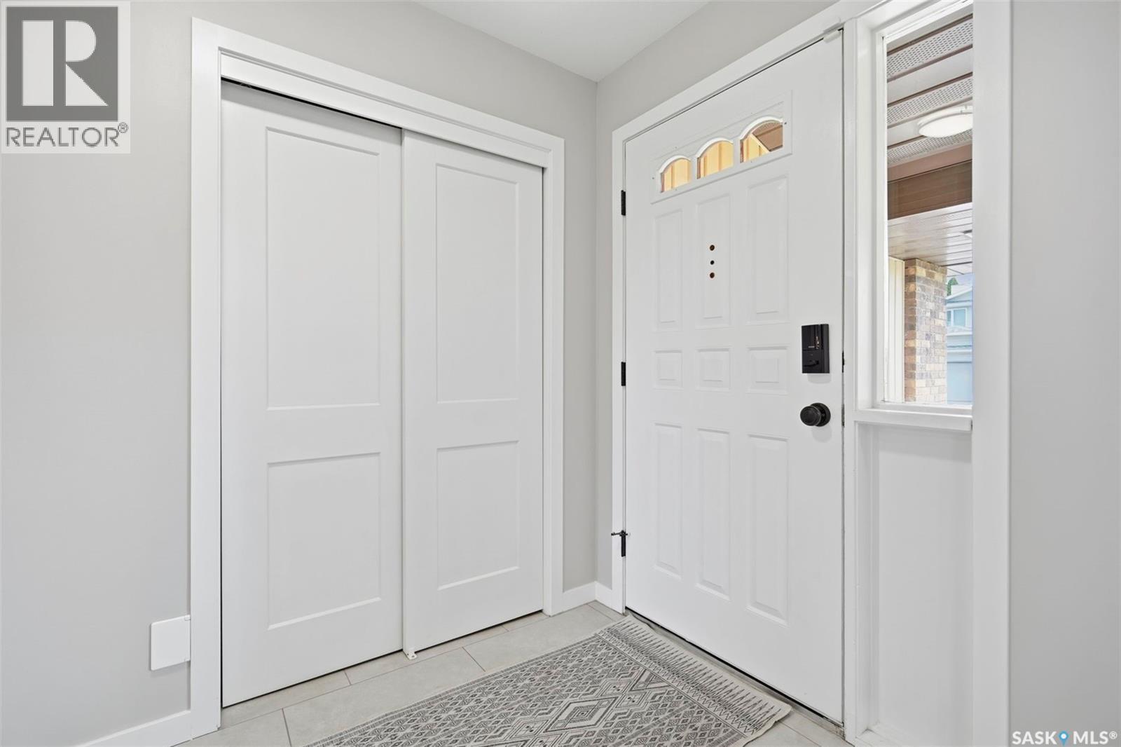 306 Whitewood Road, Saskatoon, SK - Indoor Photo Showing Other Room