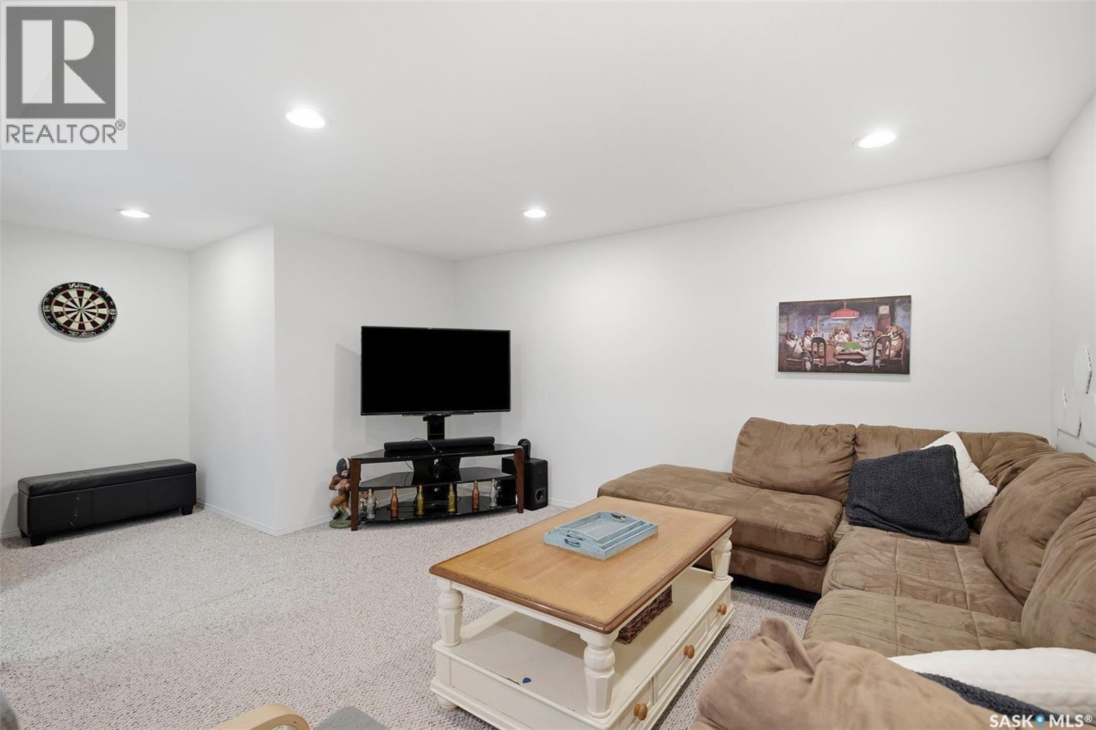 306 Whitewood Road, Saskatoon, SK - Indoor