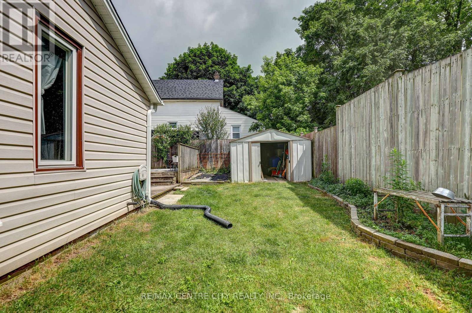 169 Wellington Street, St. Thomas, ON - Outdoor
