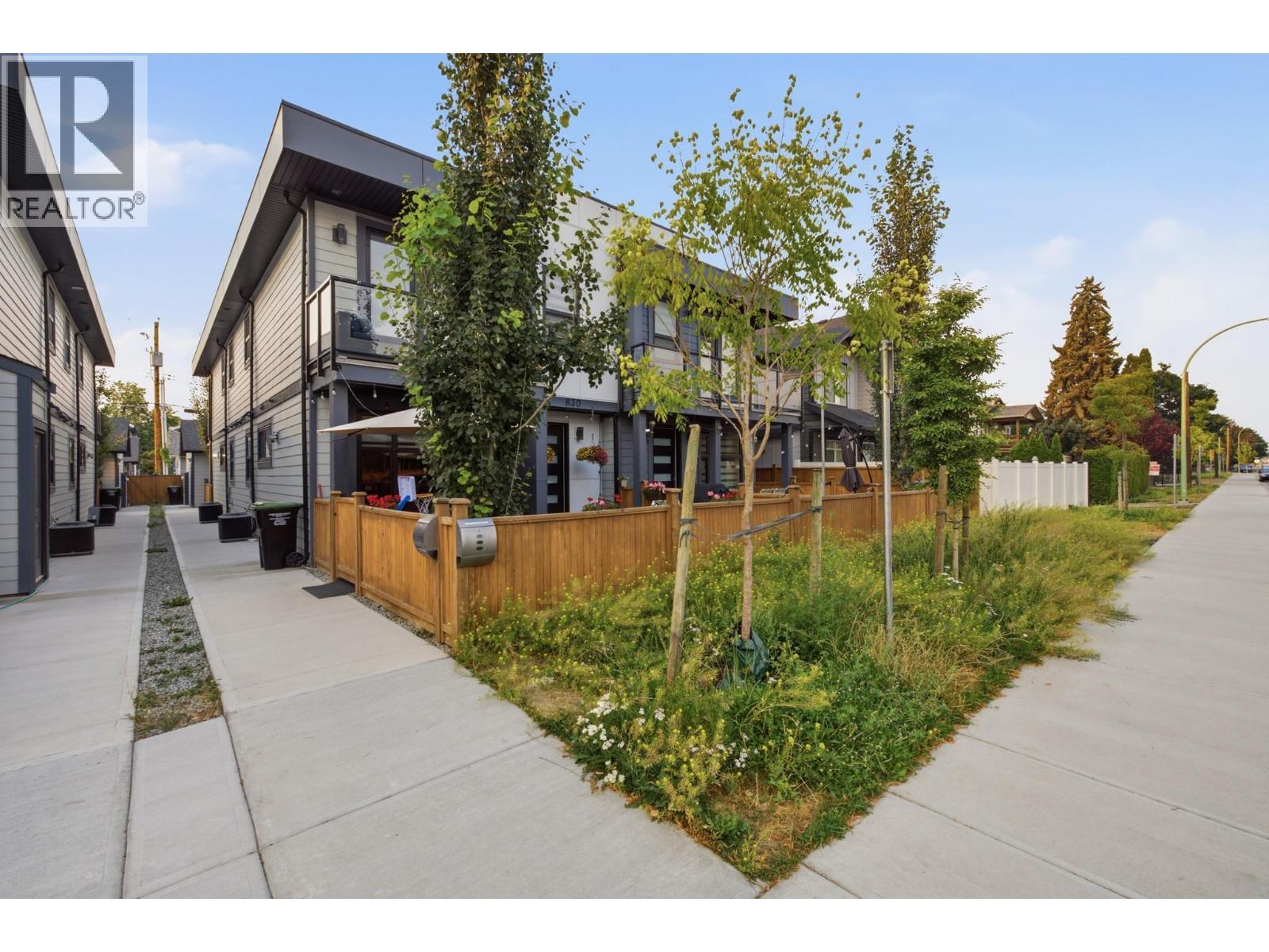830 Glenwood Avenue Unit# 2, Kelowna, BC - Outdoor