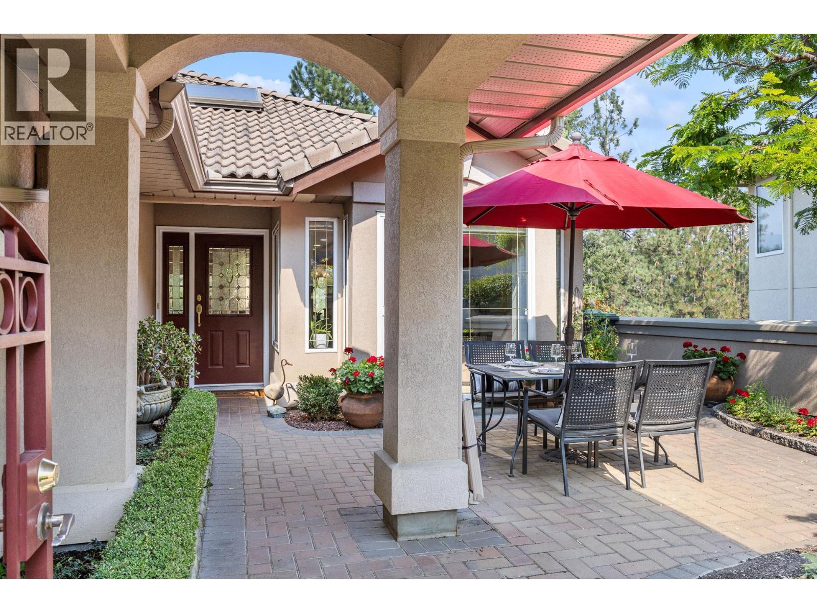 4400 Gallaghers Drive E Unit# 2, Kelowna, BC - Outdoor With Deck Patio Veranda