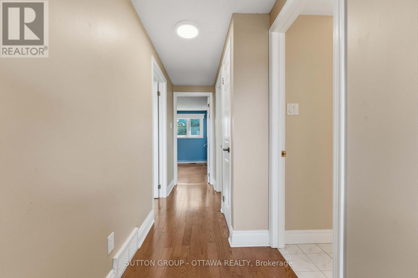 16 Crimson Gate, Ottawa, ON - Indoor Photo Showing Other Room