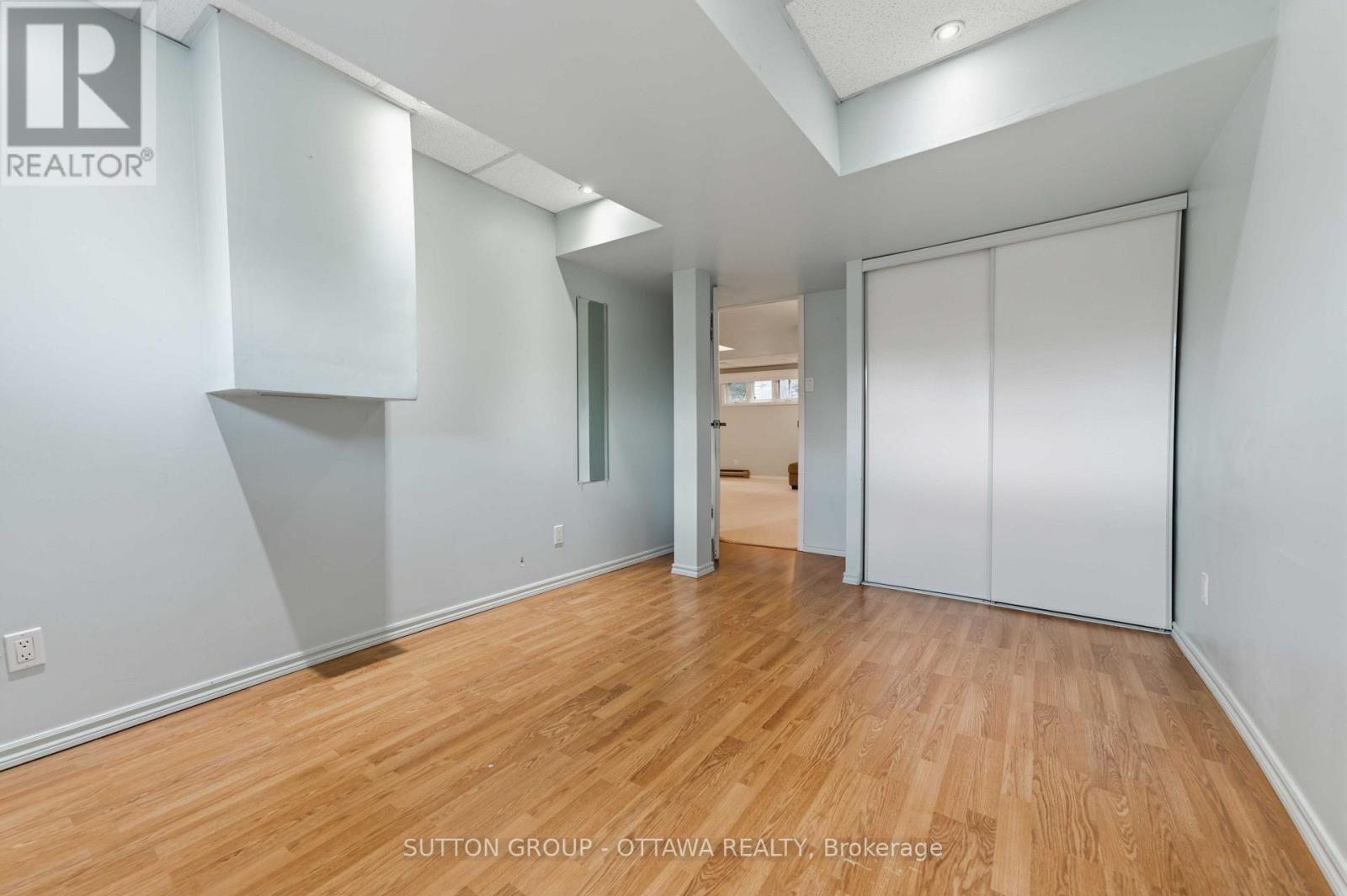 16 Crimson Gate, Ottawa, ON - Indoor Photo Showing Other Room
