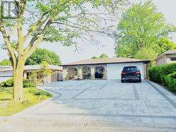 BASEMENT APARTMENT - 28 CASTLE HARBOUR LANE W Markham, ON L3T 3A2