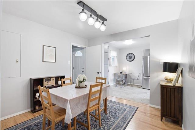 633 Melrose Ave, Winnipeg, MB - Indoor Photo Showing Dining Room