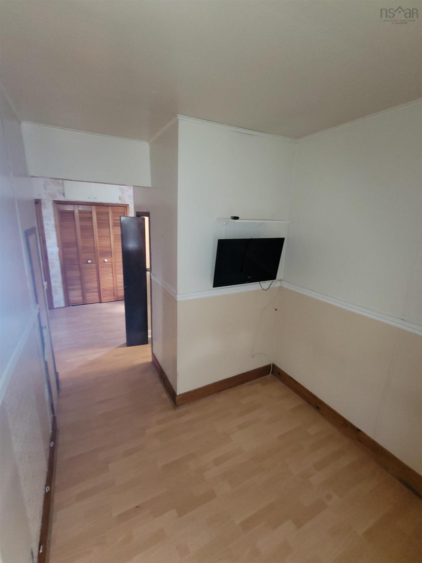 2 Davis Street, Glace Bay, NS