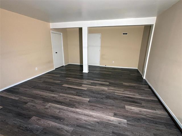 861 Sheppard St, Winnipeg, MB - Indoor Photo Showing Other Room