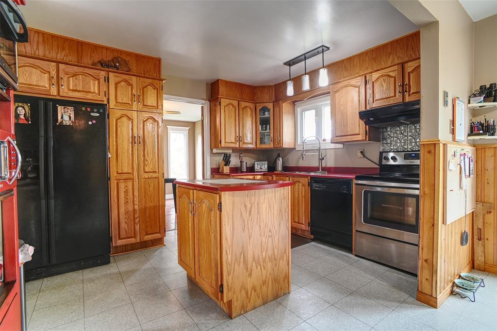11 Downeys Lane, Colinet, NL - Indoor Photo Showing Kitchen
