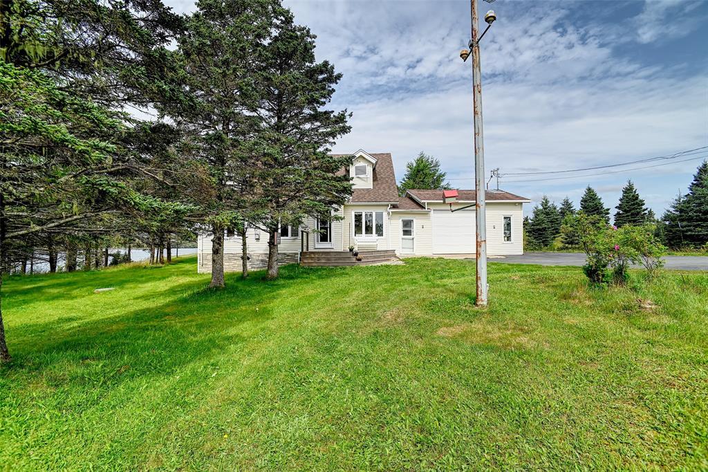 11 Downeys Lane, Colinet, NL - Outdoor