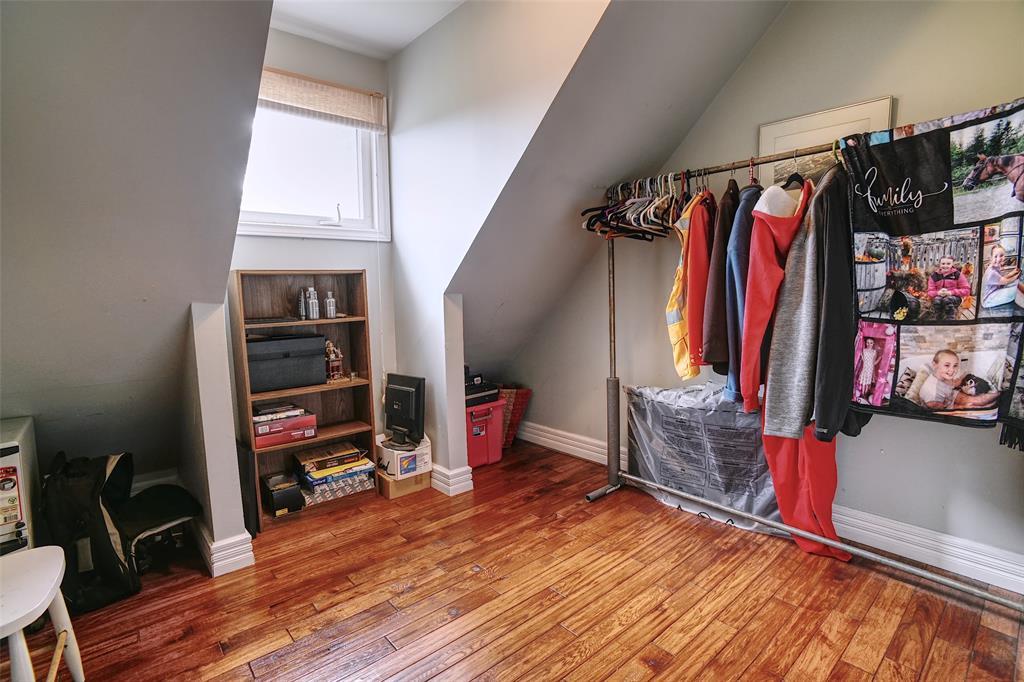 11 Downeys Lane, Colinet, NL - Indoor