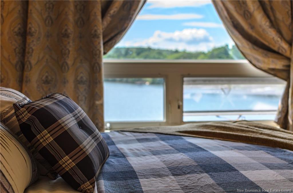 7 Watercrest Rd, Rothesay, NB