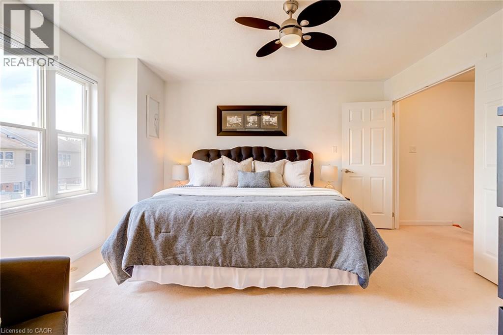 672 Mceastern Path, Milton, ON - Indoor Photo Showing Bedroom