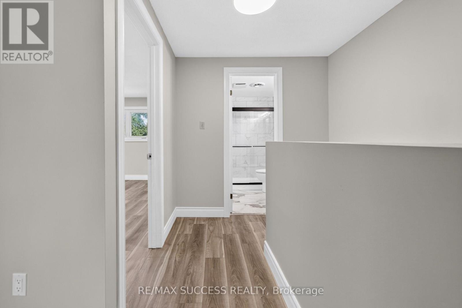 306 Sekura Street, Cambridge, ON - Indoor Photo Showing Other Room