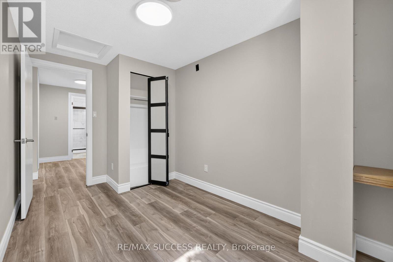 306 Sekura Street, Cambridge, ON - Indoor Photo Showing Other Room