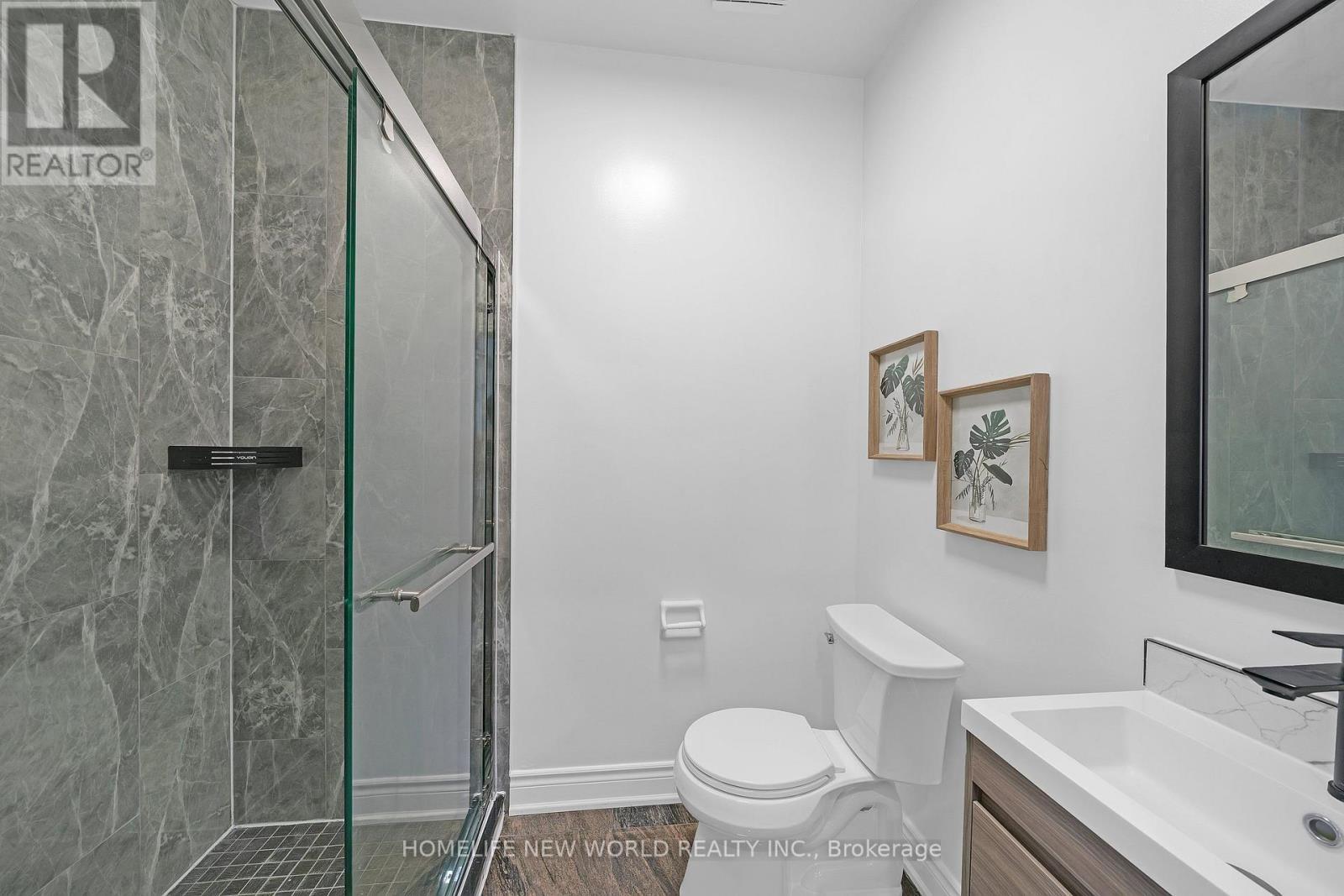 9 Pavillion Street, Markham, ON - Indoor Photo Showing Bathroom