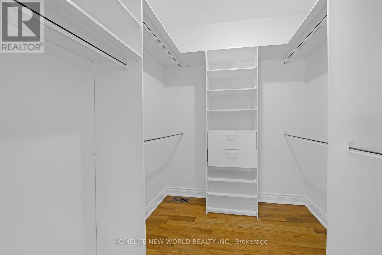 9 Pavillion Street, Markham, ON - Indoor With Storage