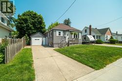 314 CAMERON STREET Sarnia, ON N7T 4B5