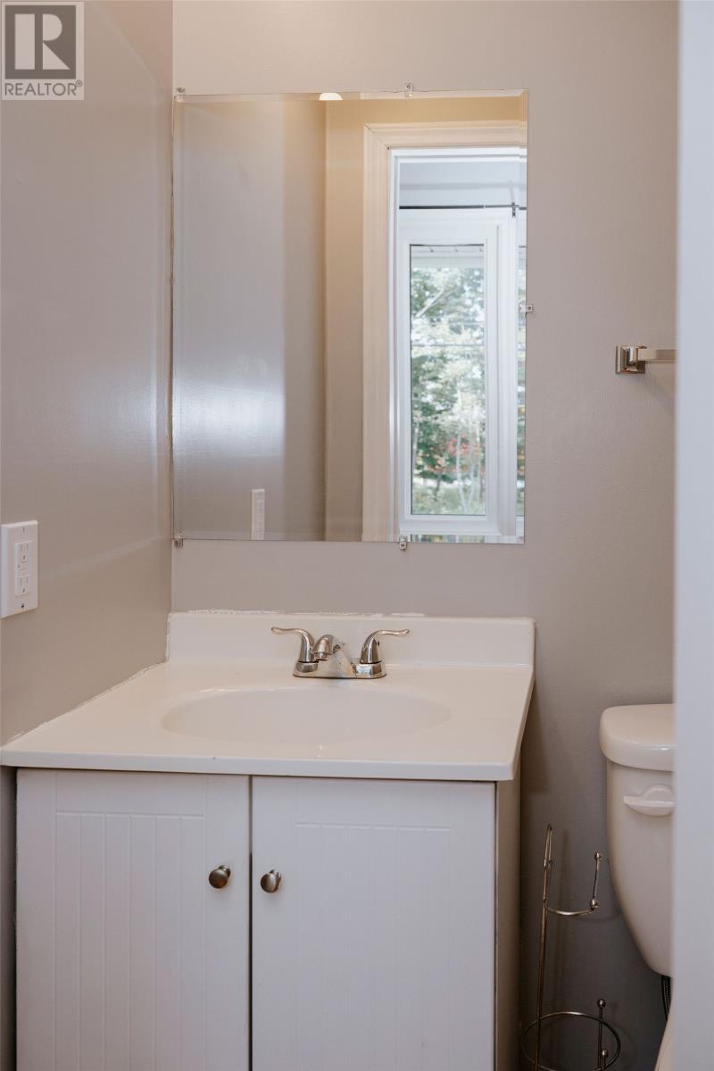 49 Hawker Crescent, Gander, NL - Indoor Photo Showing Bathroom