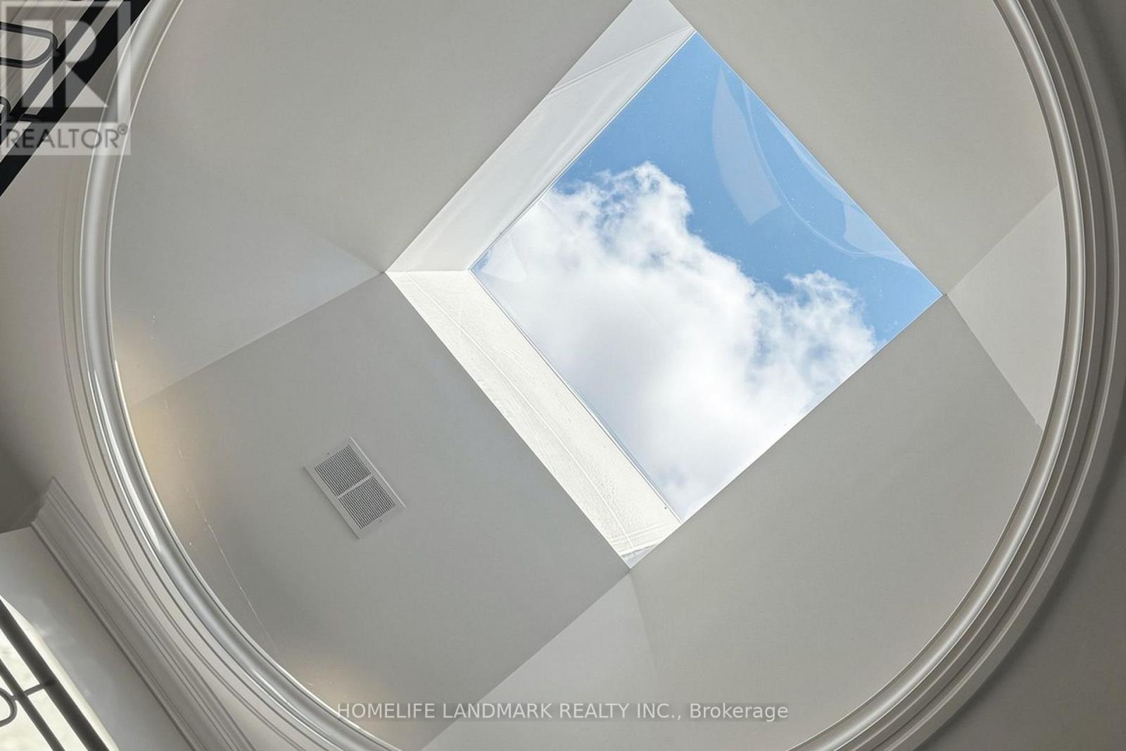 1 Tuscay Court, Markham, ON - Indoor Photo Showing Other Room