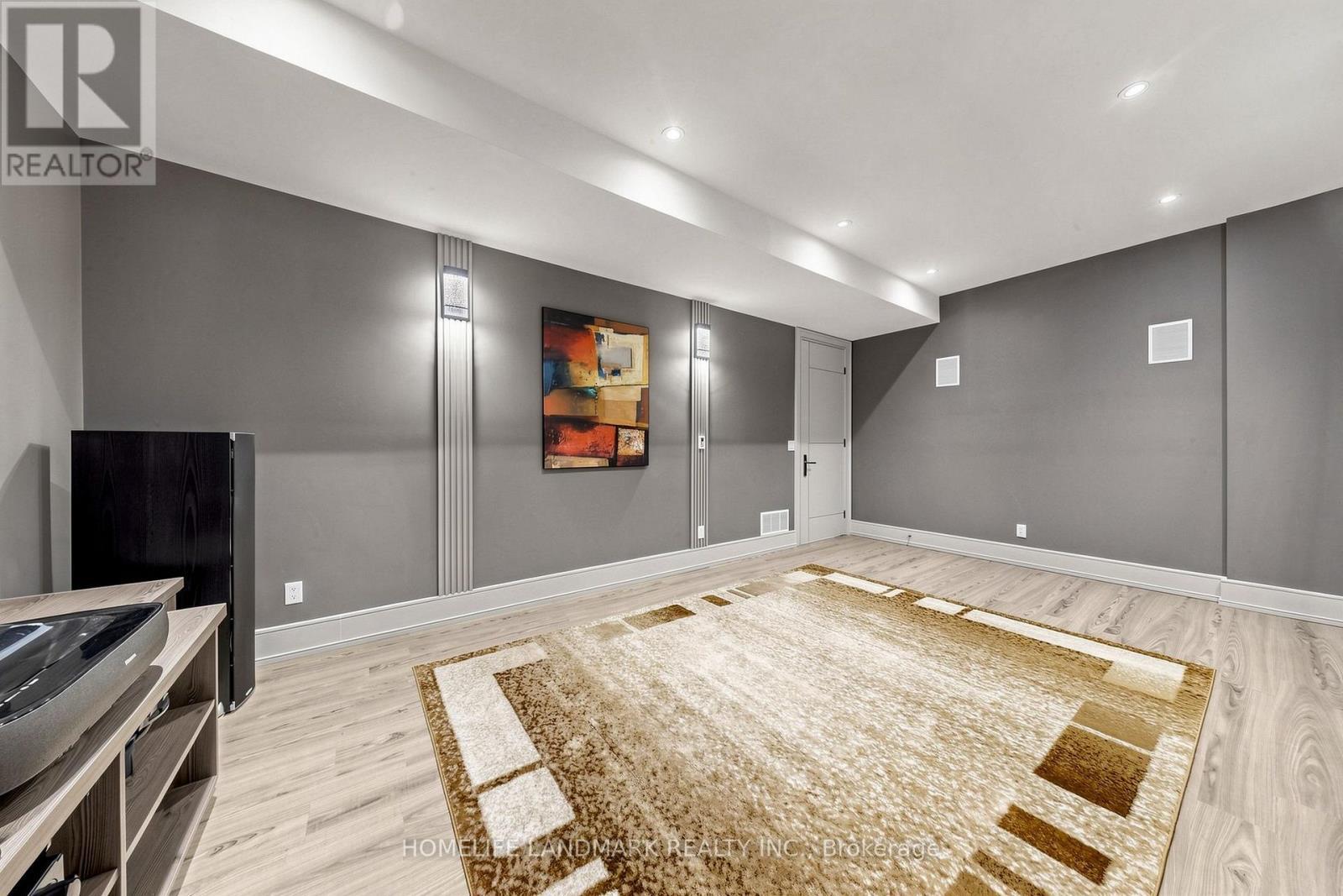 1 Tuscay Court, Markham, ON - Indoor