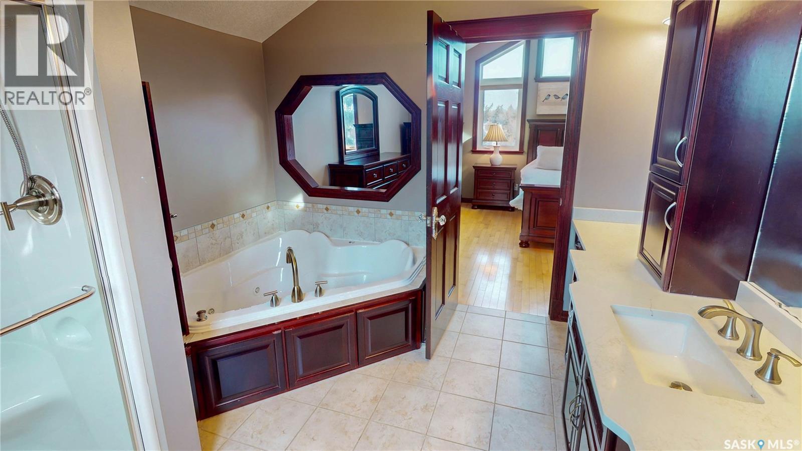 2830 Regina Avenue, Regina, SK - Indoor Photo Showing Bathroom