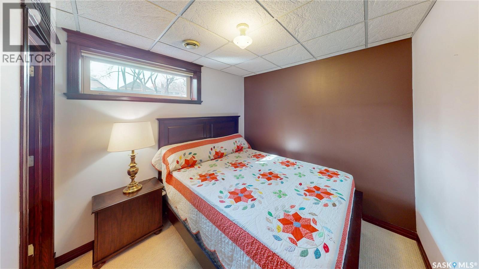 2830 Regina Avenue, Regina, SK - Indoor Photo Showing Bedroom