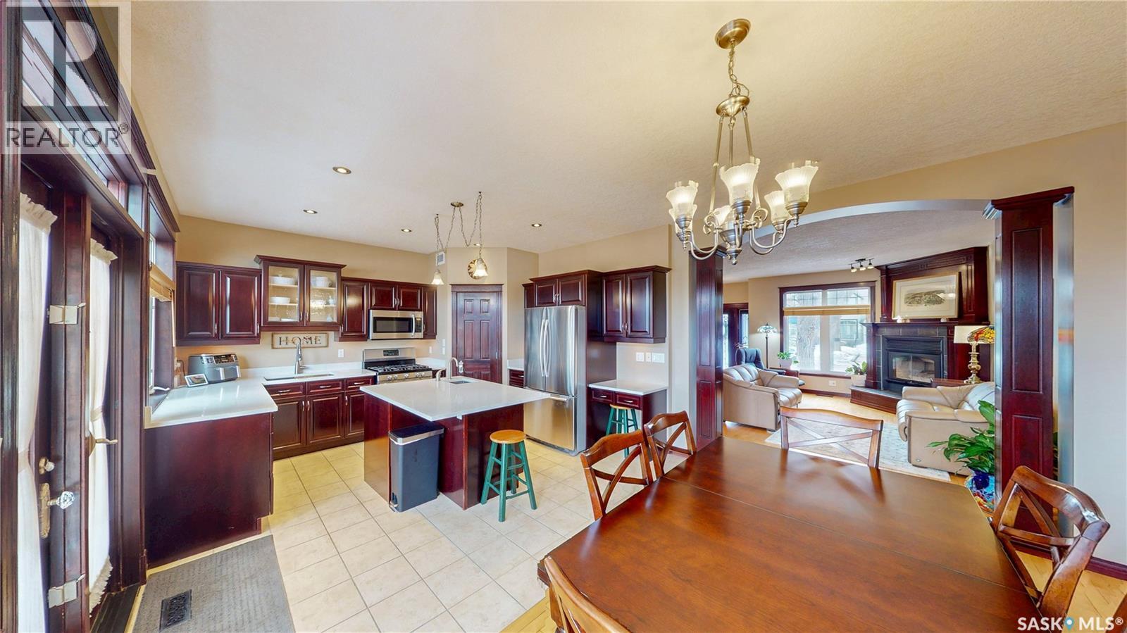 2830 Regina Avenue, Regina, SK - Indoor