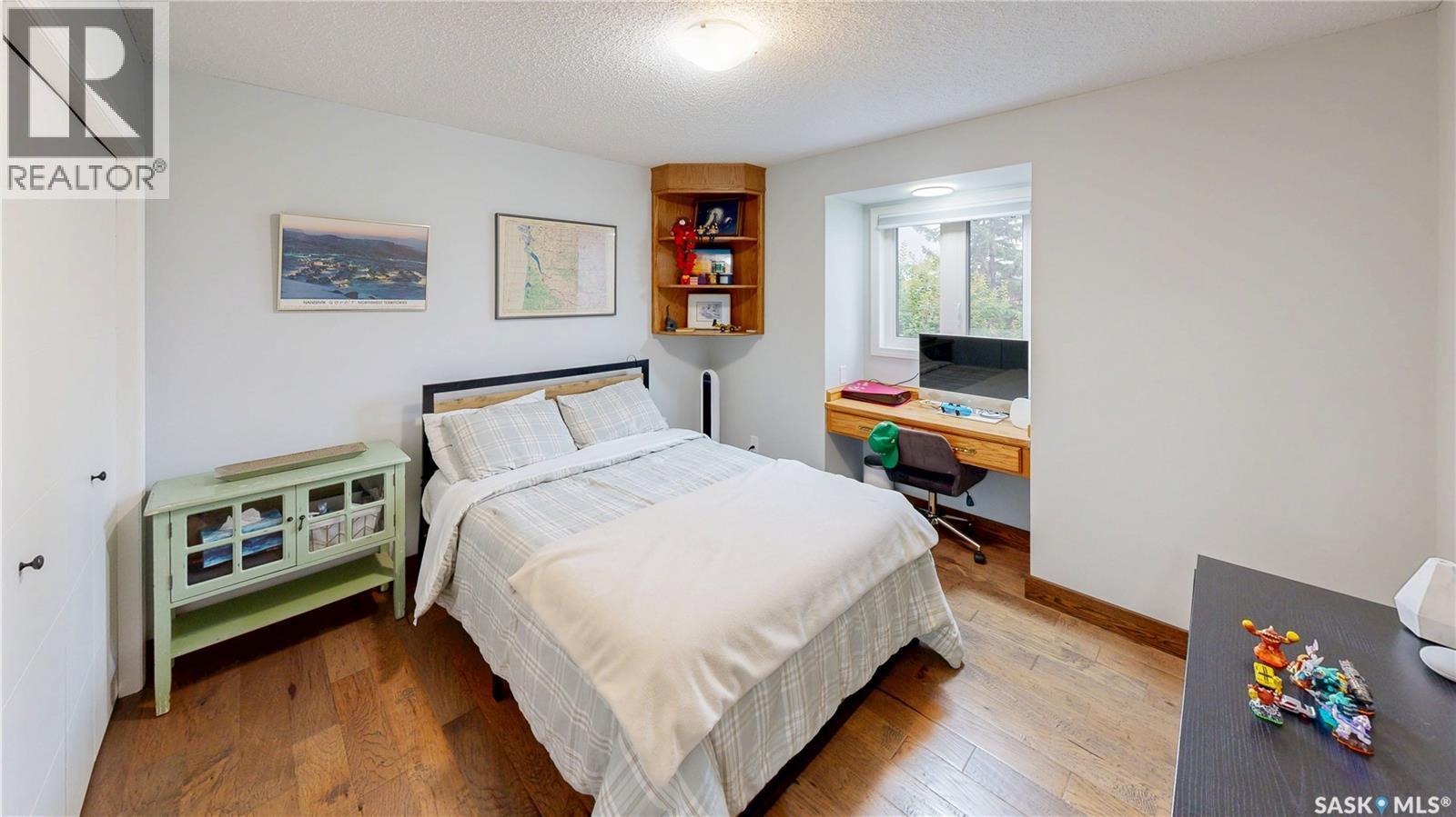 7551 Butler Bay, Regina, SK - Indoor Photo Showing Bedroom